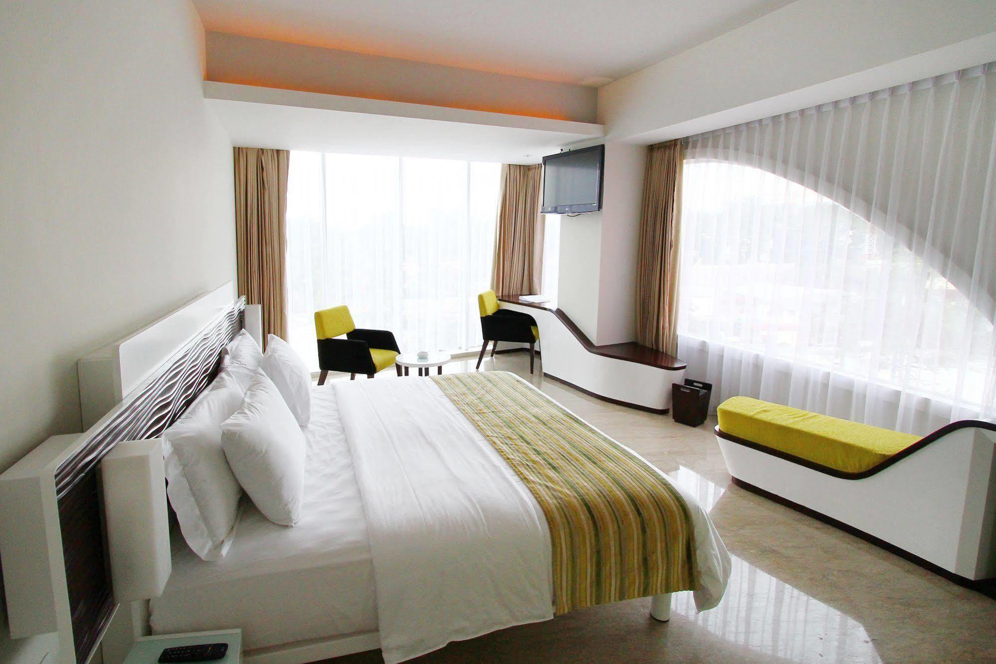 Sensa Hotel Бандунг Екстер'єр фото